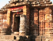 Yameswara Entrance and Pillar